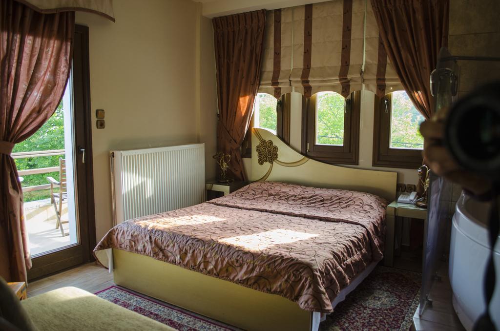 Nikolaou House Hotel Tsagarada Exterior photo